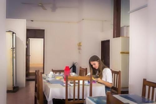 Karibu Inn